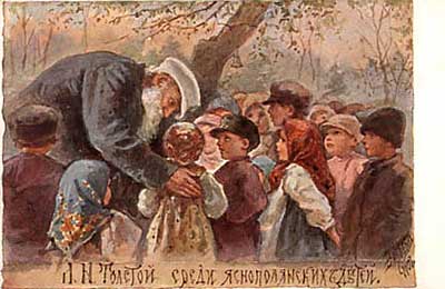 Л. Н. Толстой среди яснополянских детей.